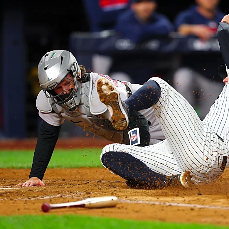 Yankees coach ridiculed for runner thrown out at home vs. Red Sox
