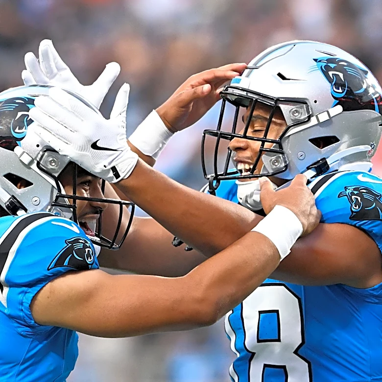 Lions at Panthers: Predictions, picks and odds for NFL Week 4 game