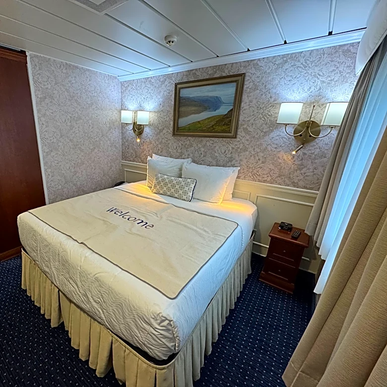 This Great Lakes cruise checked off multiple bucket-list stops