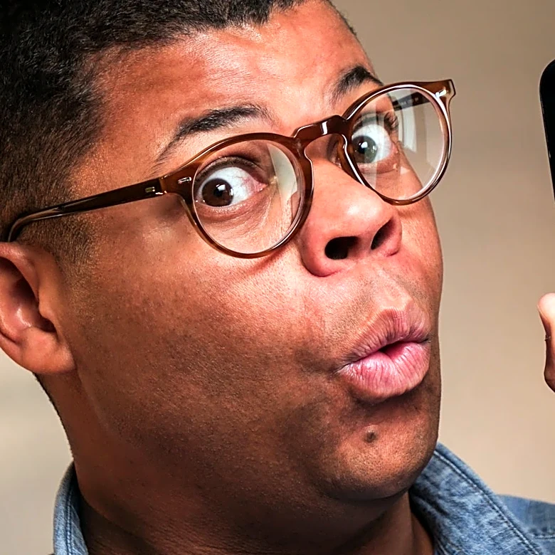 Get a suspicious text? Here're the signs it's a scam.