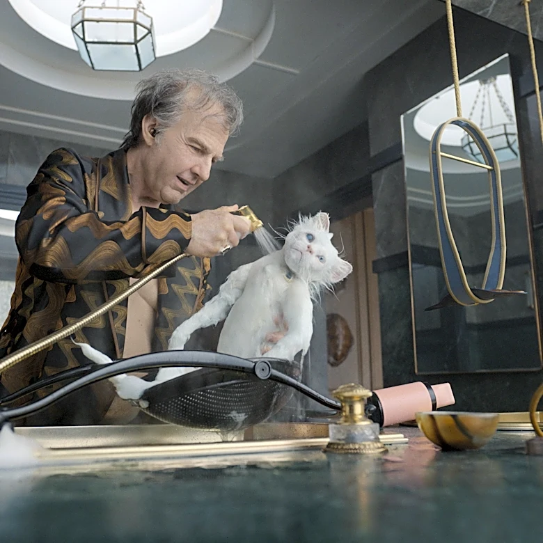 Divisive new 'Digger' is Tom Cruise's latest risky business