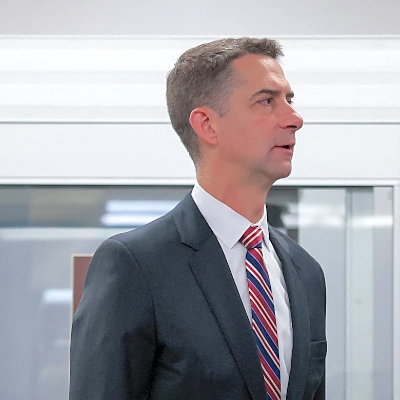 Urging Senate to stop clock change, Trump posts GOP senator's cell number