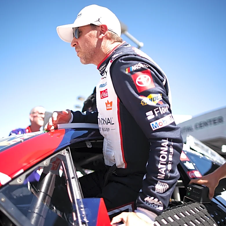 NASCAR race today at Las Vegas: Start time, TV, streaming, lineup for South Point 400