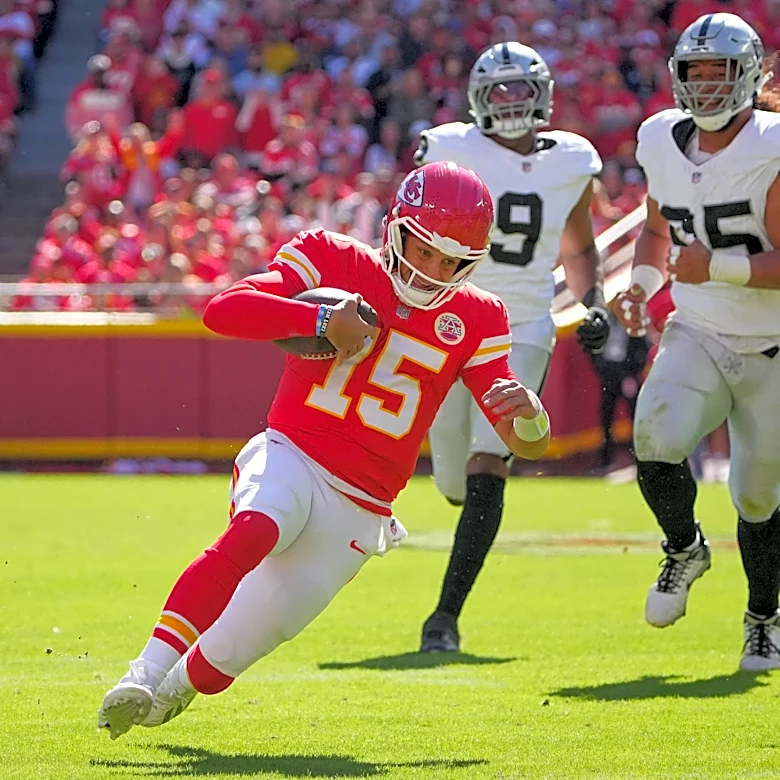 What time does Raiders vs Chiefs start? What to know in Week 4 matchup