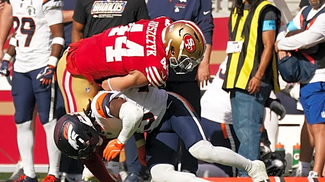 Kyle Juszczyk injury update as 49ers FB suffers apparent leg injury