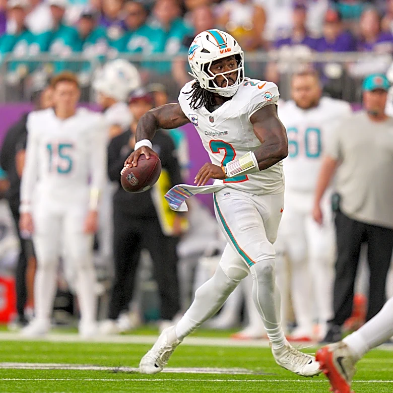 Malik Willis bottled up by Minnesota
