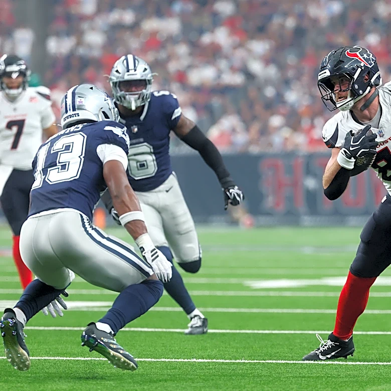 Dalton Schultz held in check by former team in Week 4