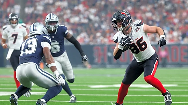 Dalton Schultz held in check by former team in Week 4