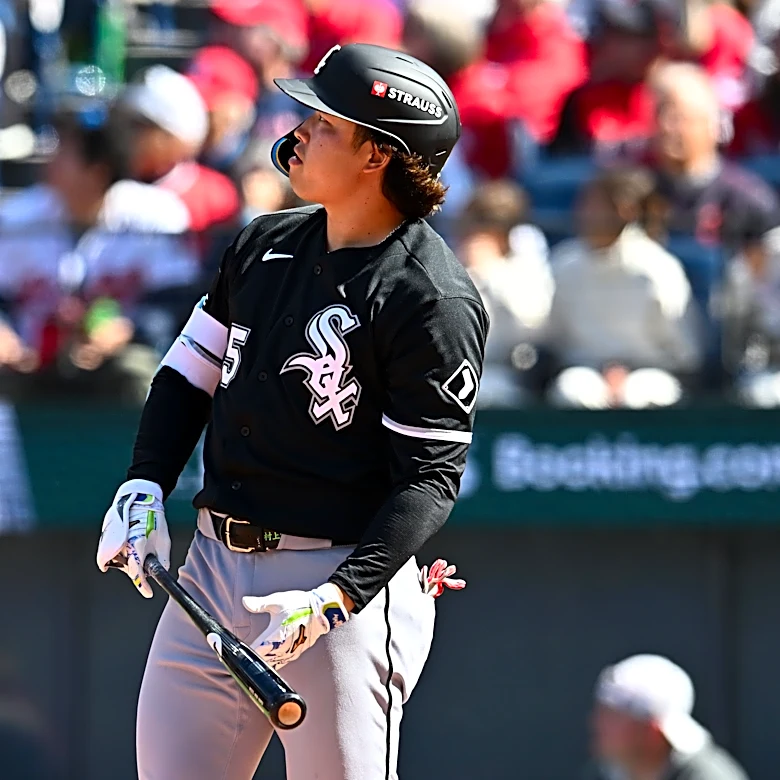 Stream both Monday MLB ALDS playoff games tonight on Sling, here's how