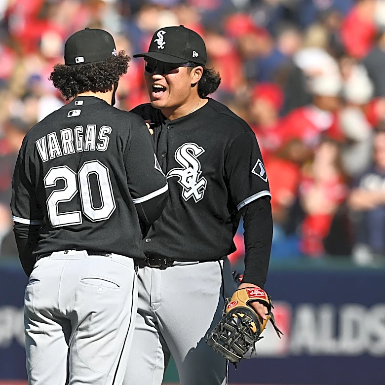 The White Sox and Guardians head to Chicago for Game 3, get your tickets now