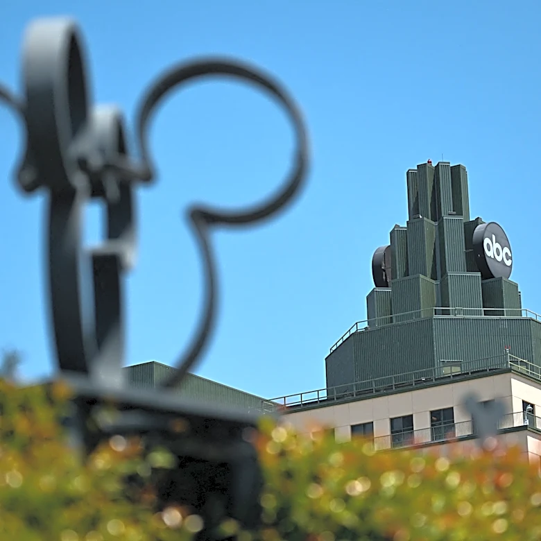 ABC 'thinking twice' amid FCC fight, attorney says in lawsuit hearing
