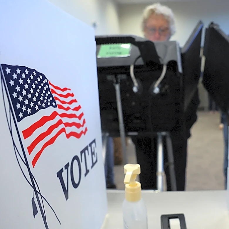 New polls put Democrats in position for Senate control
