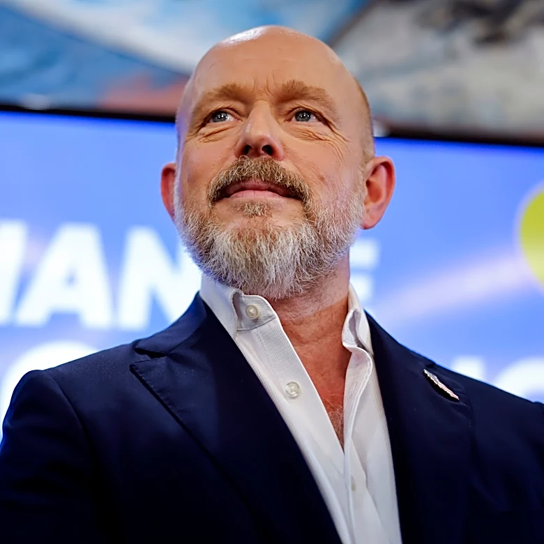 Some California Republicans call Steve Hilton's ad for Gov. 'weird'