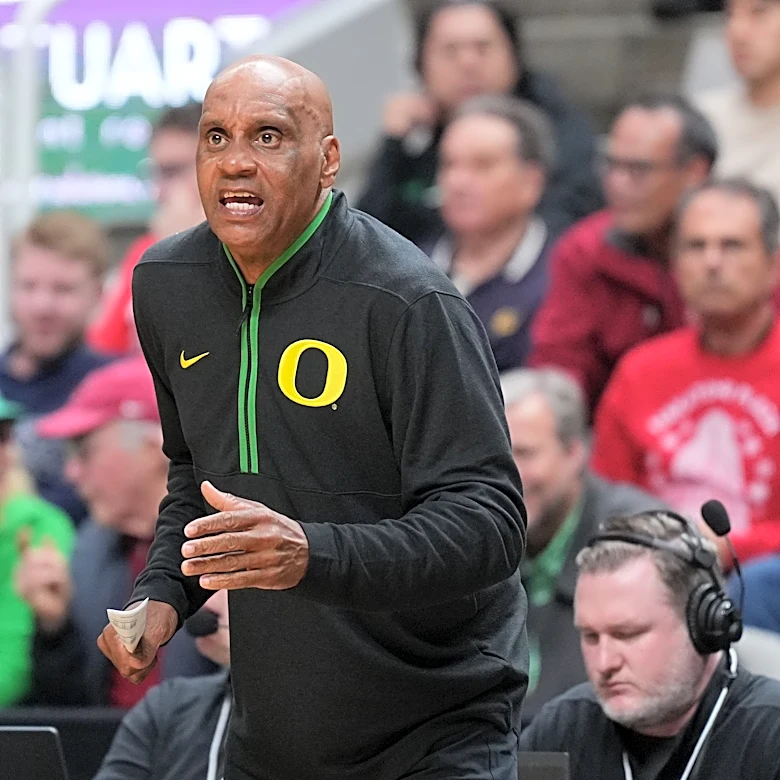 Will Tony Stubblefield be Oregon's next coach? What to know of interim, longtime assistant