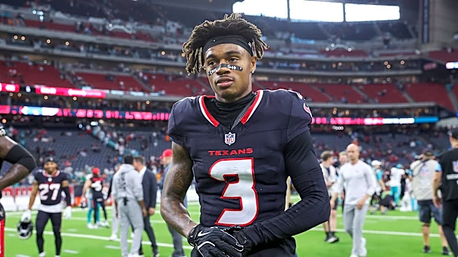 Tank Dell back at practice Wednesday
