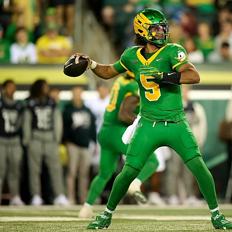 Dante Moore injury update: Oregon QB out vs UCLA after concussion