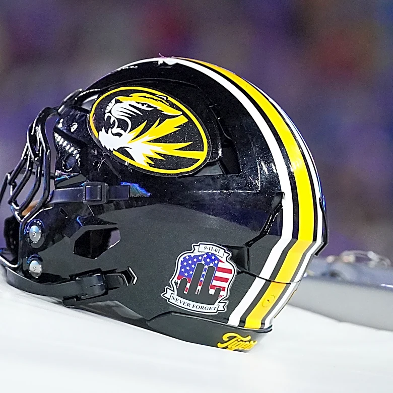 Missouri freshman Johnnie Jones receives heart transplant in successful surgery