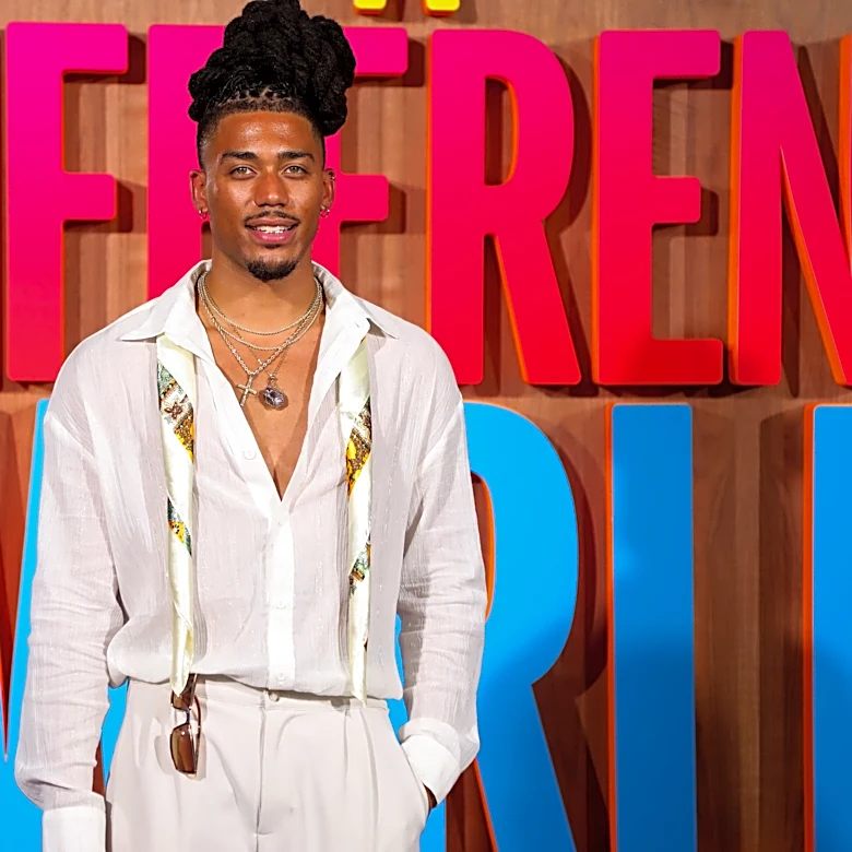 This Netflix breakout star has fans sending heart eye emojis