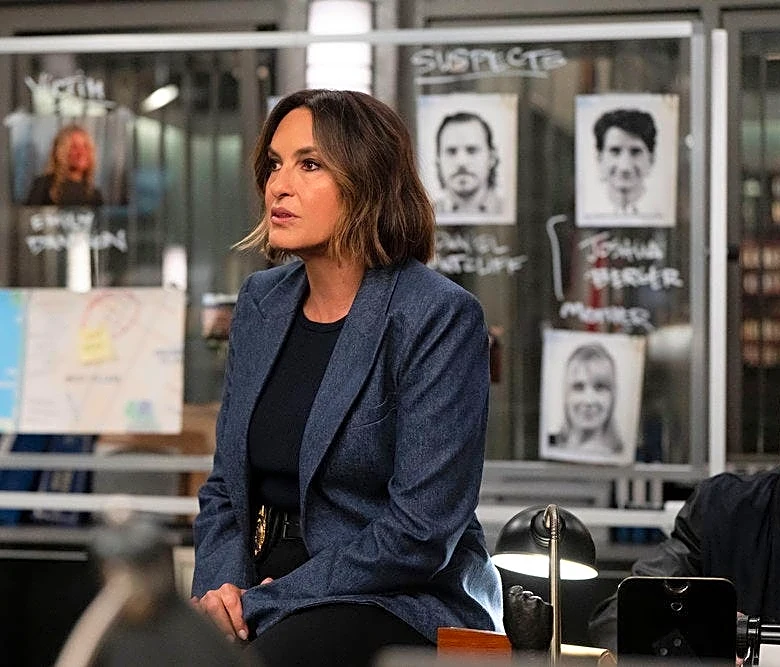 'Law & Order: SVU' tackles gang rape in episode written months before Cornell 7 case