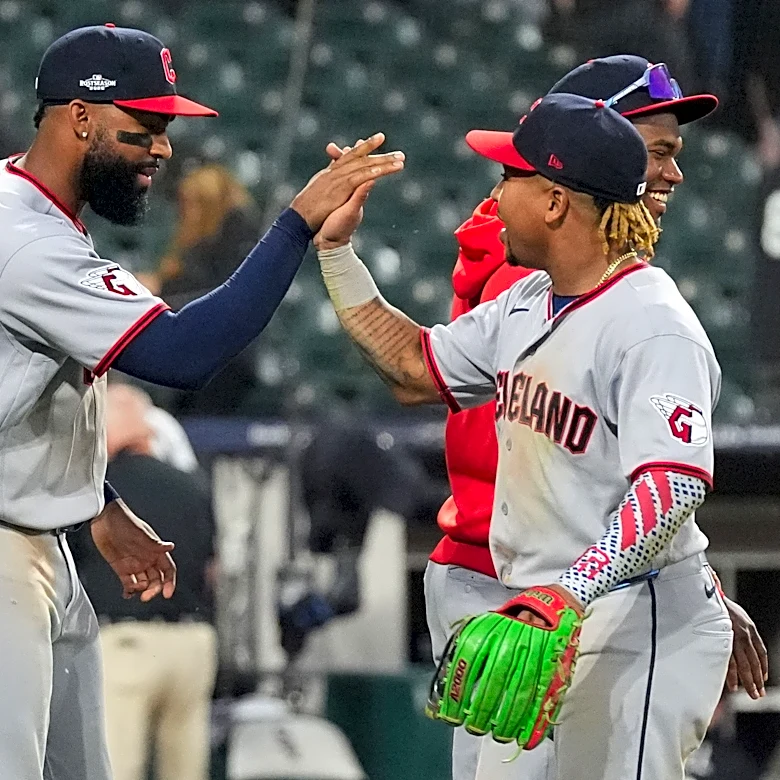 White Sox vs. Guardians LIVE updates: Cleveland fights to force Game 5