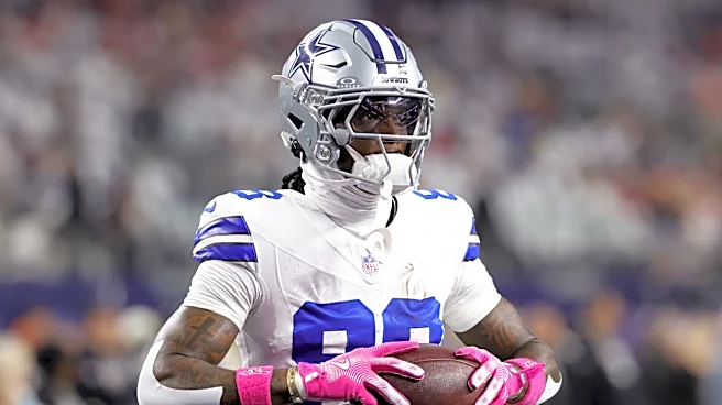 CeeDee Lamb injury update as Cowboys star WR exits vs. Buccaneers