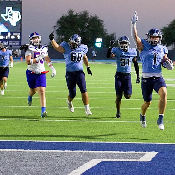 Son of Dallas Cowboys icon delivers viral play with blocked FG and stunning TD return