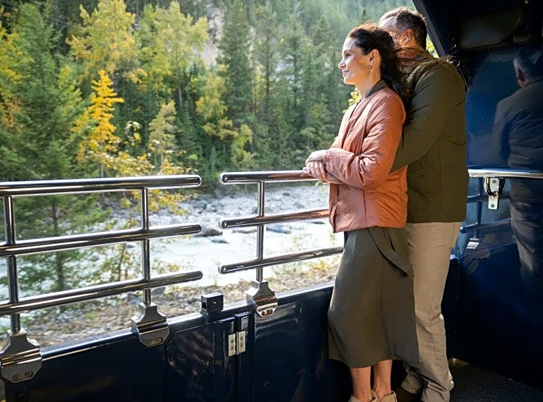 These luxury train journeys are worth traveling for all by themselves