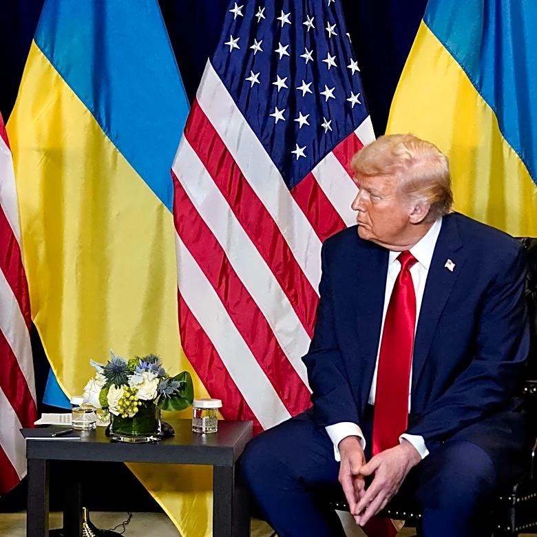 Trump calls for leadership change in Ukraine in rebuke to Zelenskyy