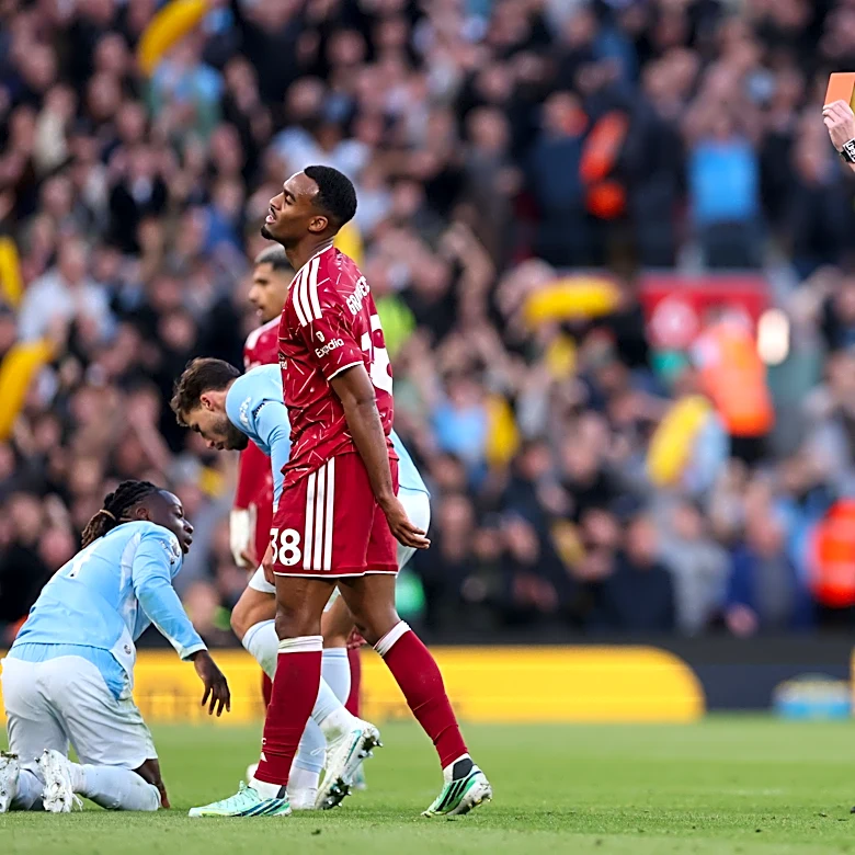 Liverpool midfielder Ryan Gravenberch shown red card vs. Man City