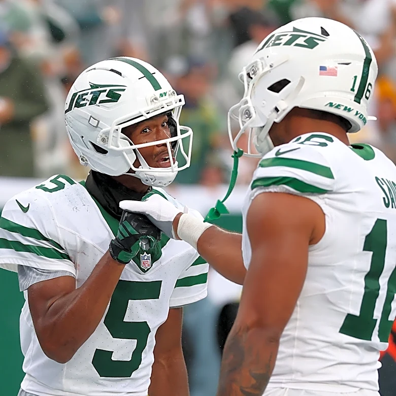 Kenyon Sadiq knocked out with concussion