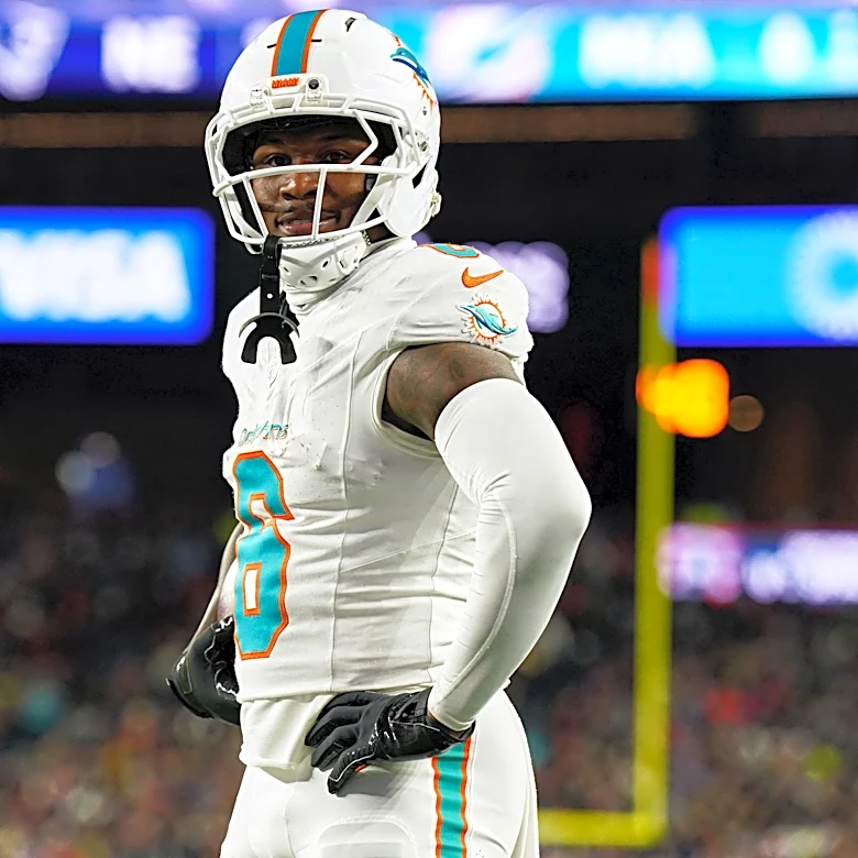 Malik Washington racks up six receptions vs. Bengals