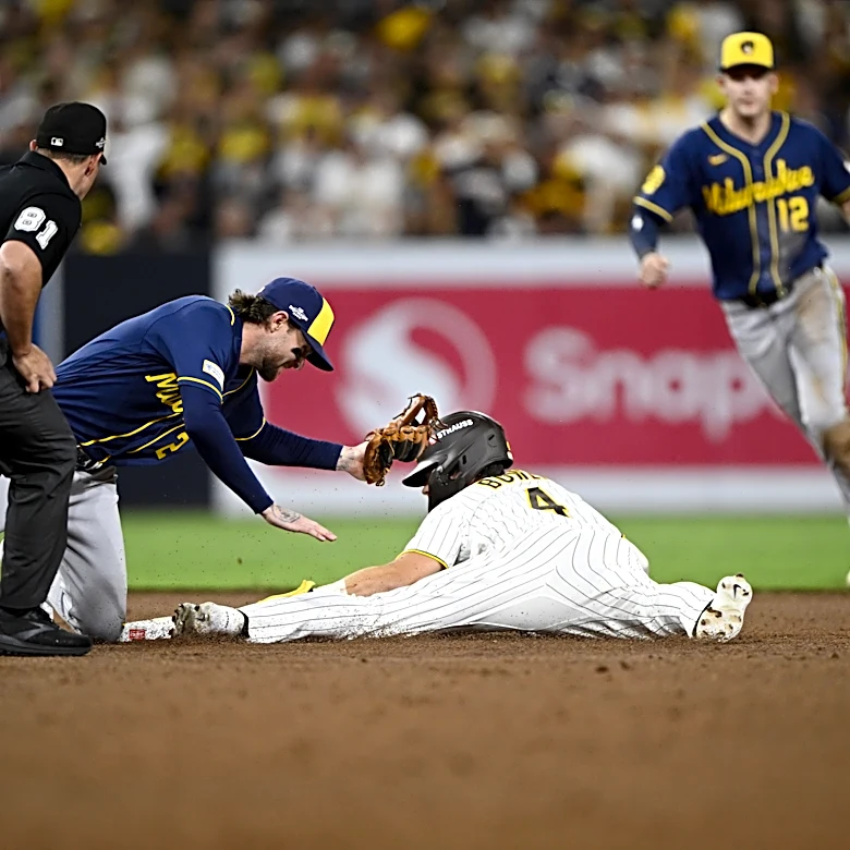 Brice Turang belts home run as Brewers tie Dodgers in NLCS Game 1