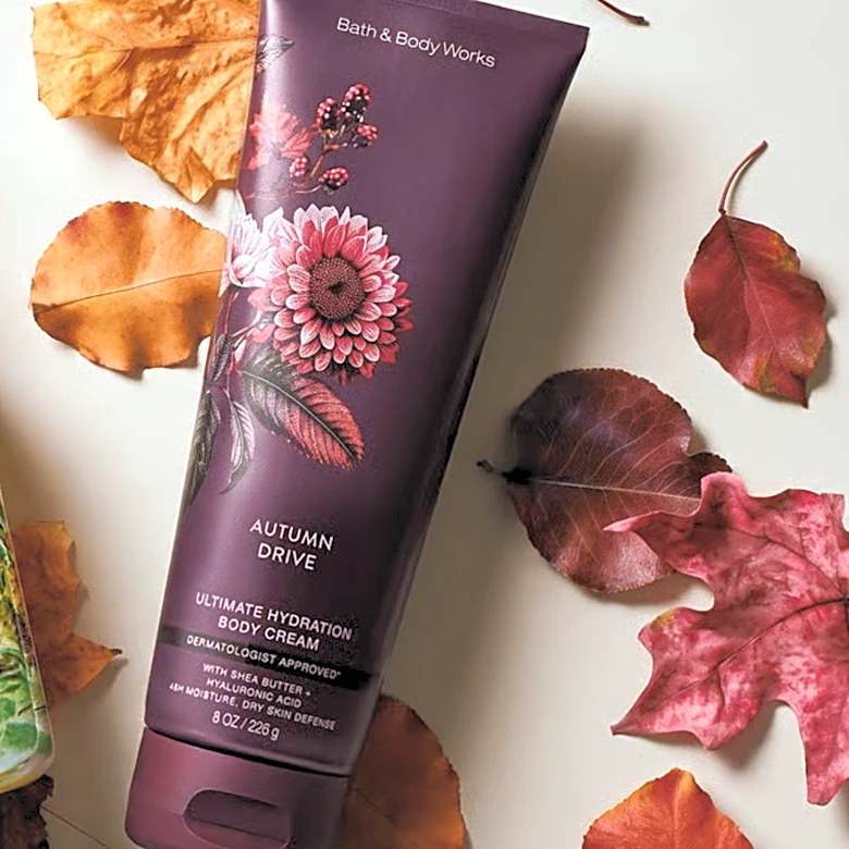 Bath & Body Works fall clearance includes candles for just $5.73 and more