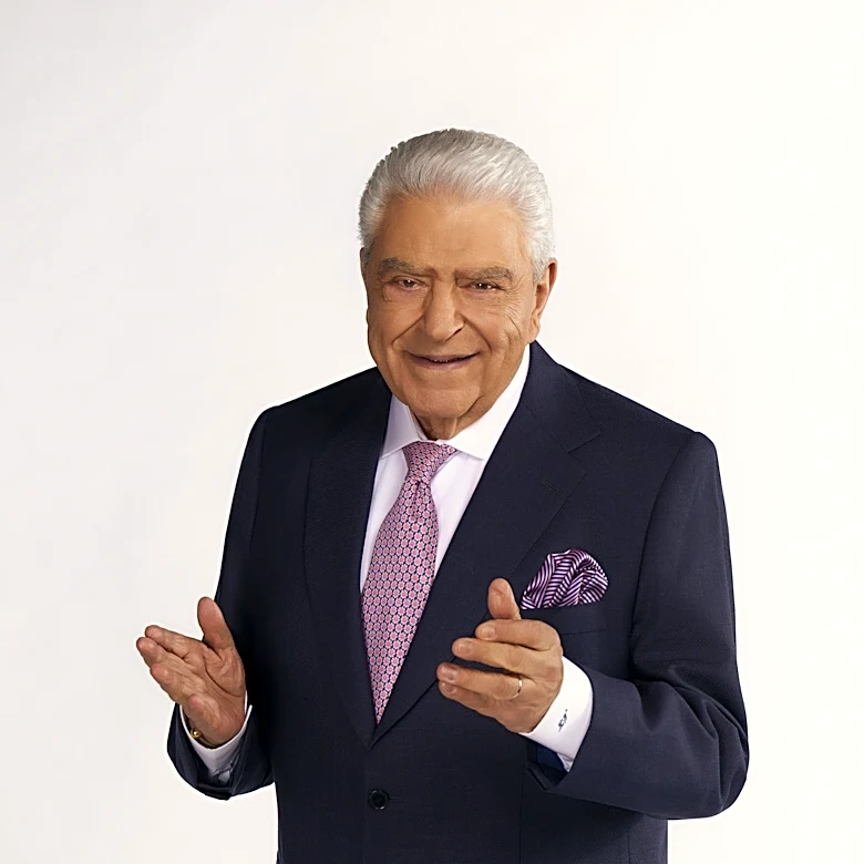 Don Francisco returns to TV roots with 'Sábado Gigante' show revival | Exclusive