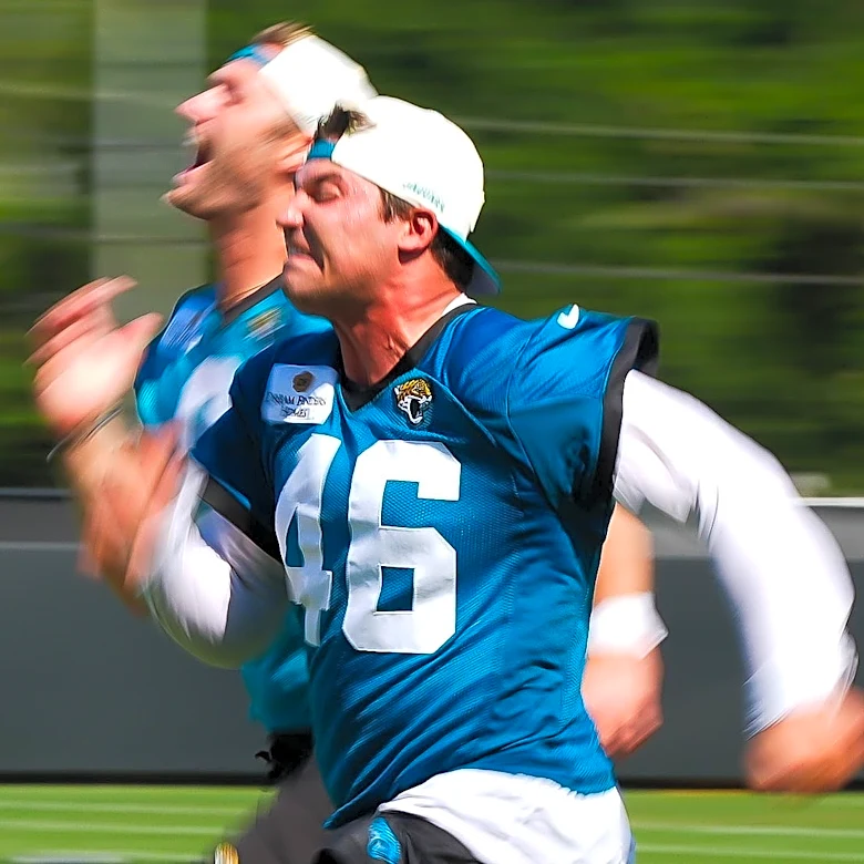 Ross Matiscik nursing shoulder injury