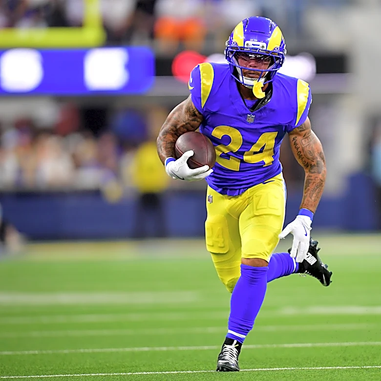 Blake Corum maximizes his opportunities in Week 5