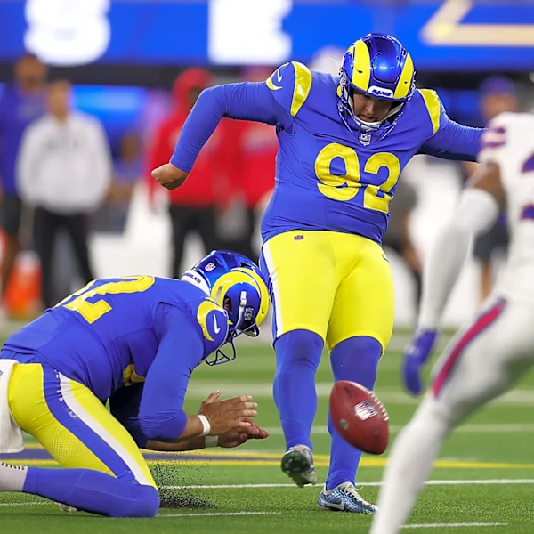 Blake Grupe signed by the Rams