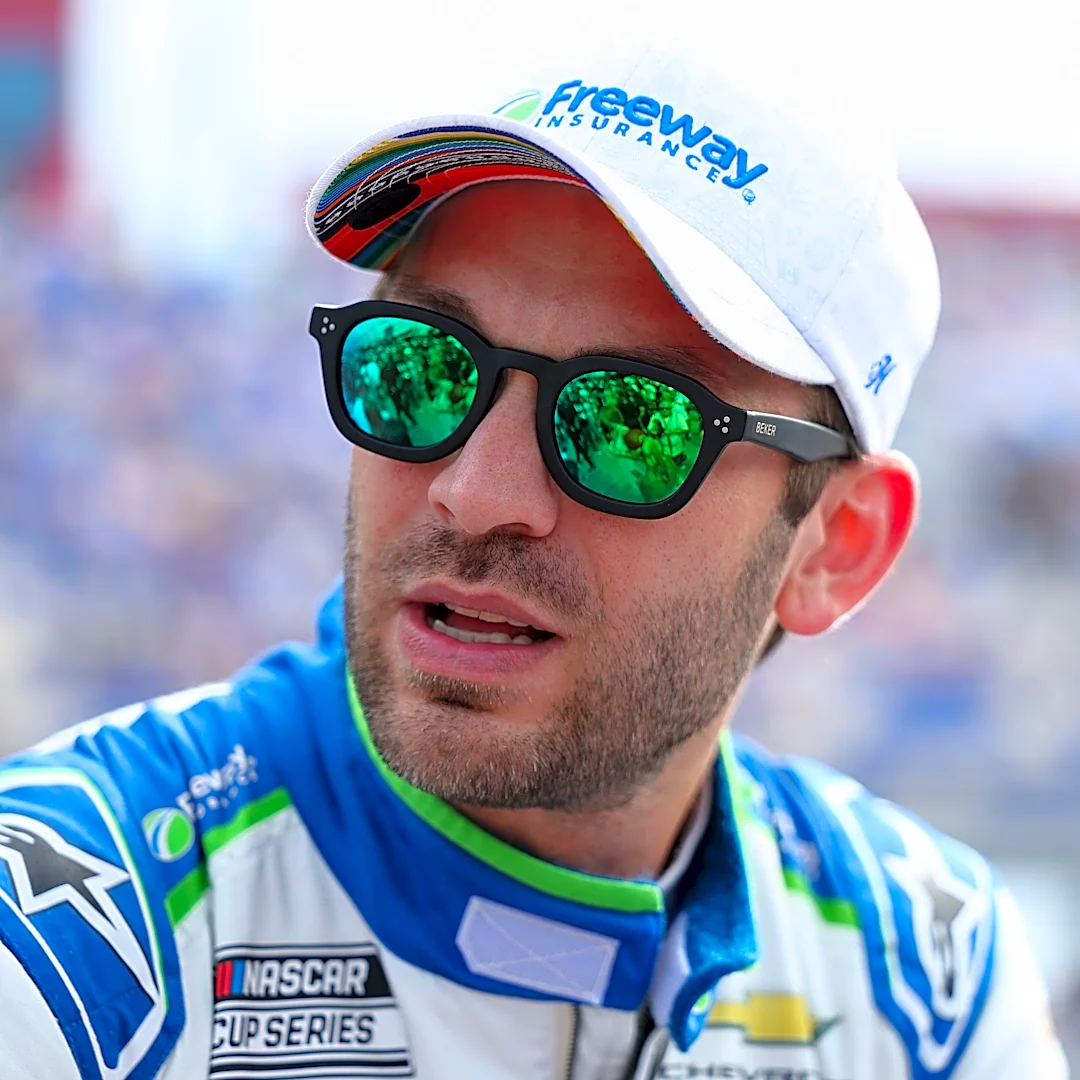 Coca-Cola 600 winner Daniel Suarez to stay with Spire for 2027 NASCAR season