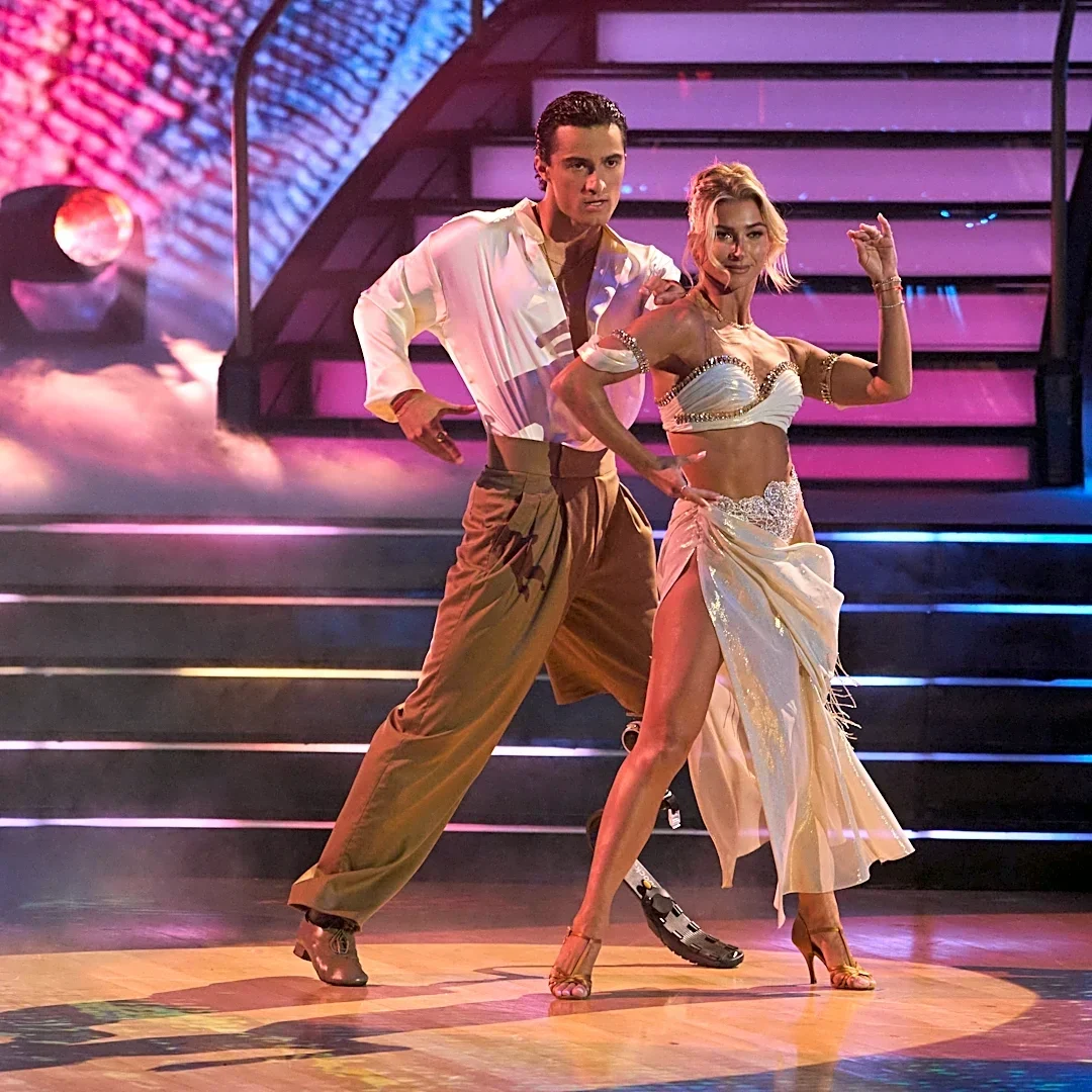 'DWTS' pro Daniella Karagach debuts cozy slippers after Super Bowl Night
