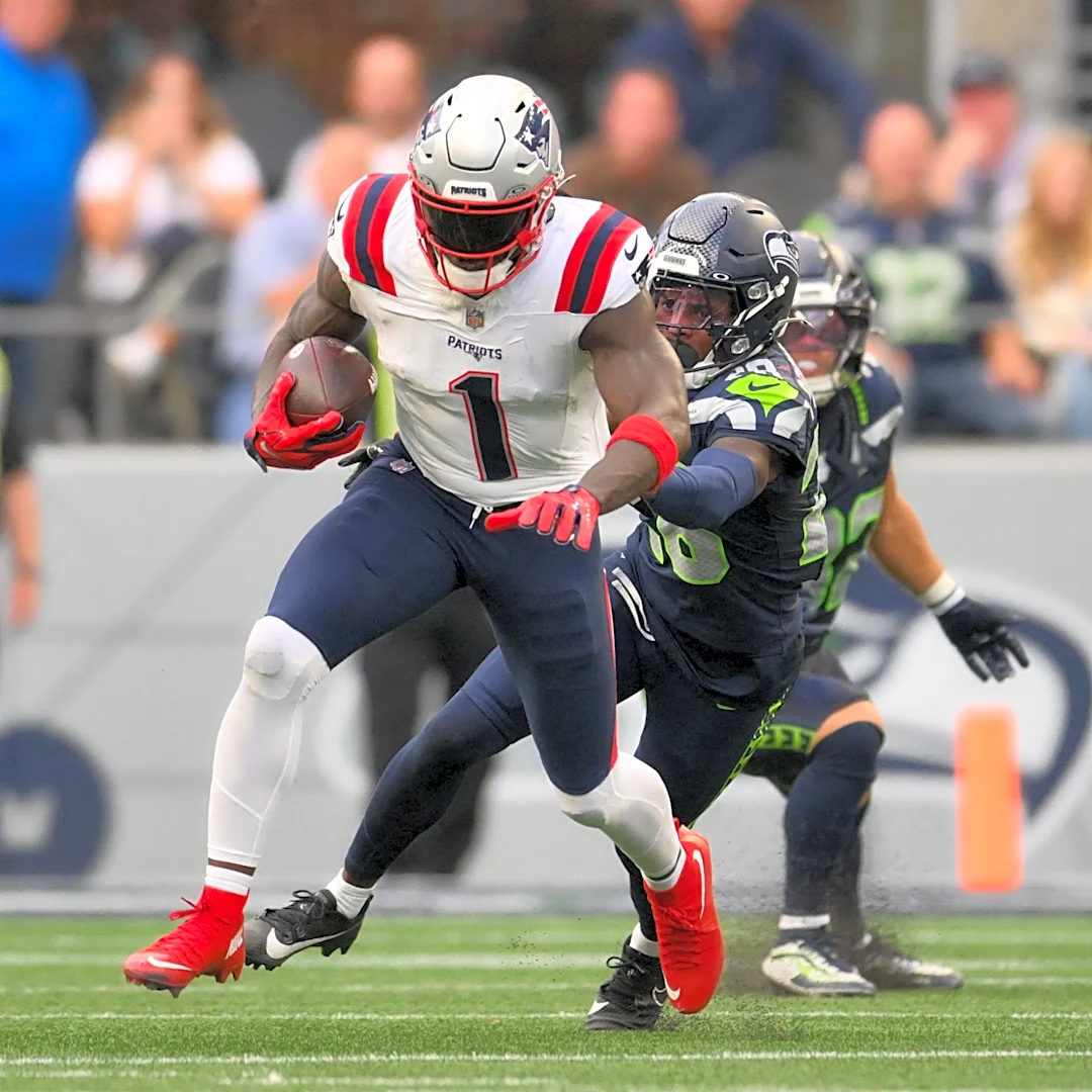 A.J. Brown remains limited at practice