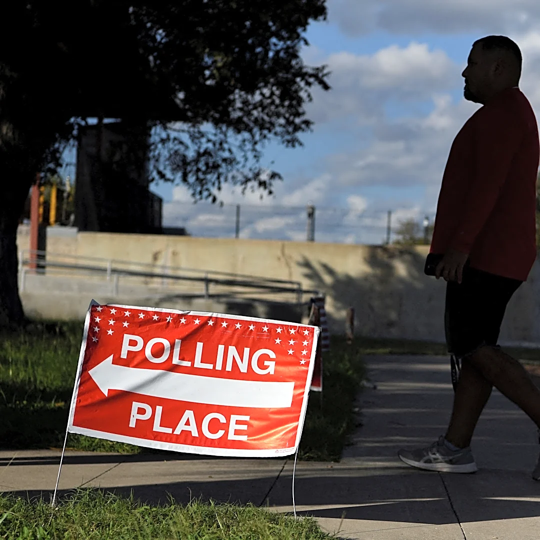 Texas clears voter registration backlog days before early voting