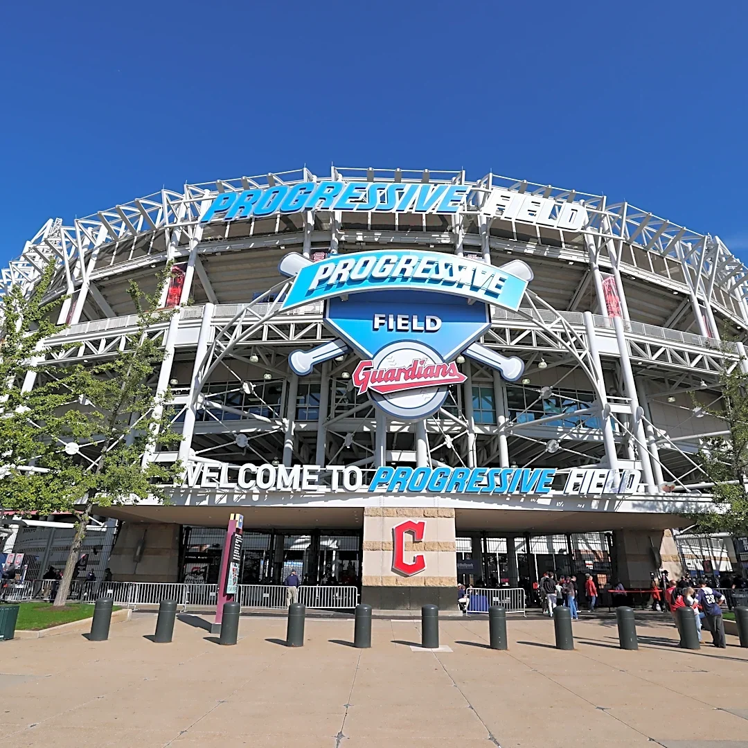 Will Guardians-Rays play today? Cleveland rain threatens ALCS Game 4