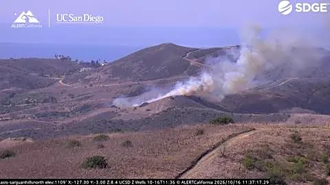 Norte Fire jumps to 250 acres in Orange County, homes 'impacted'
