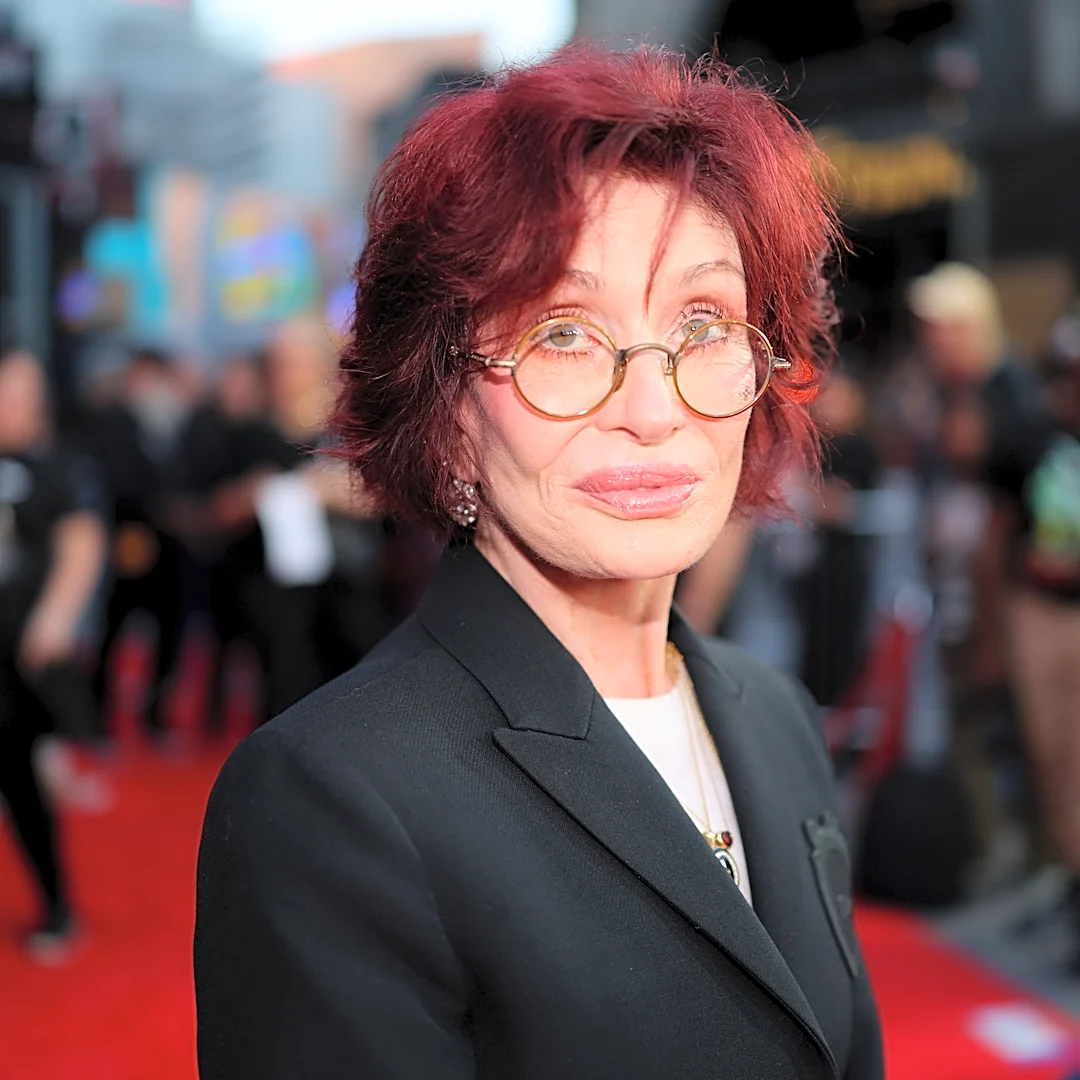 Sharon Osbourne opens up about botched plastic surgery: 'I've got a dent'