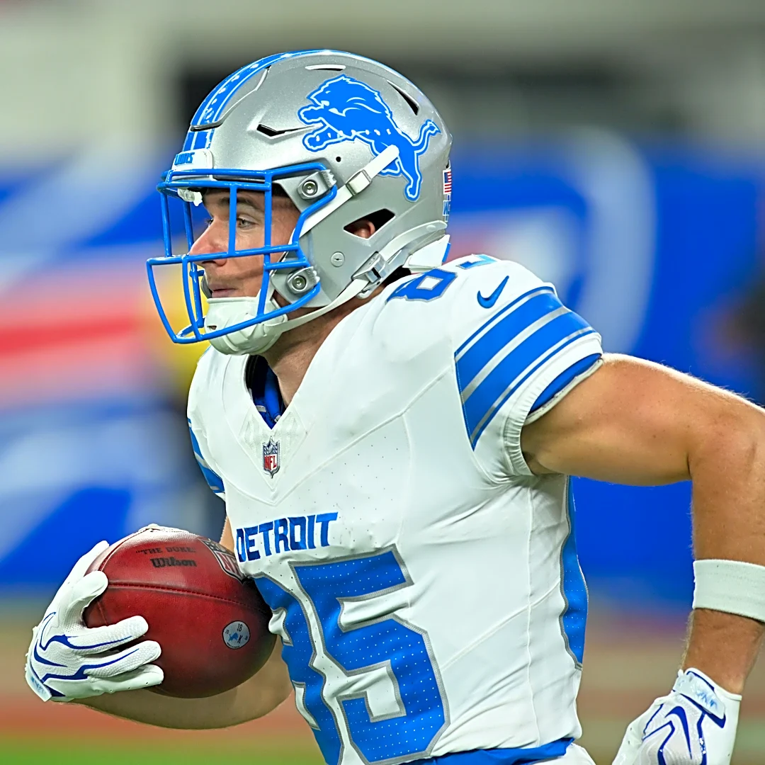 Tom Kennedy placed on IR