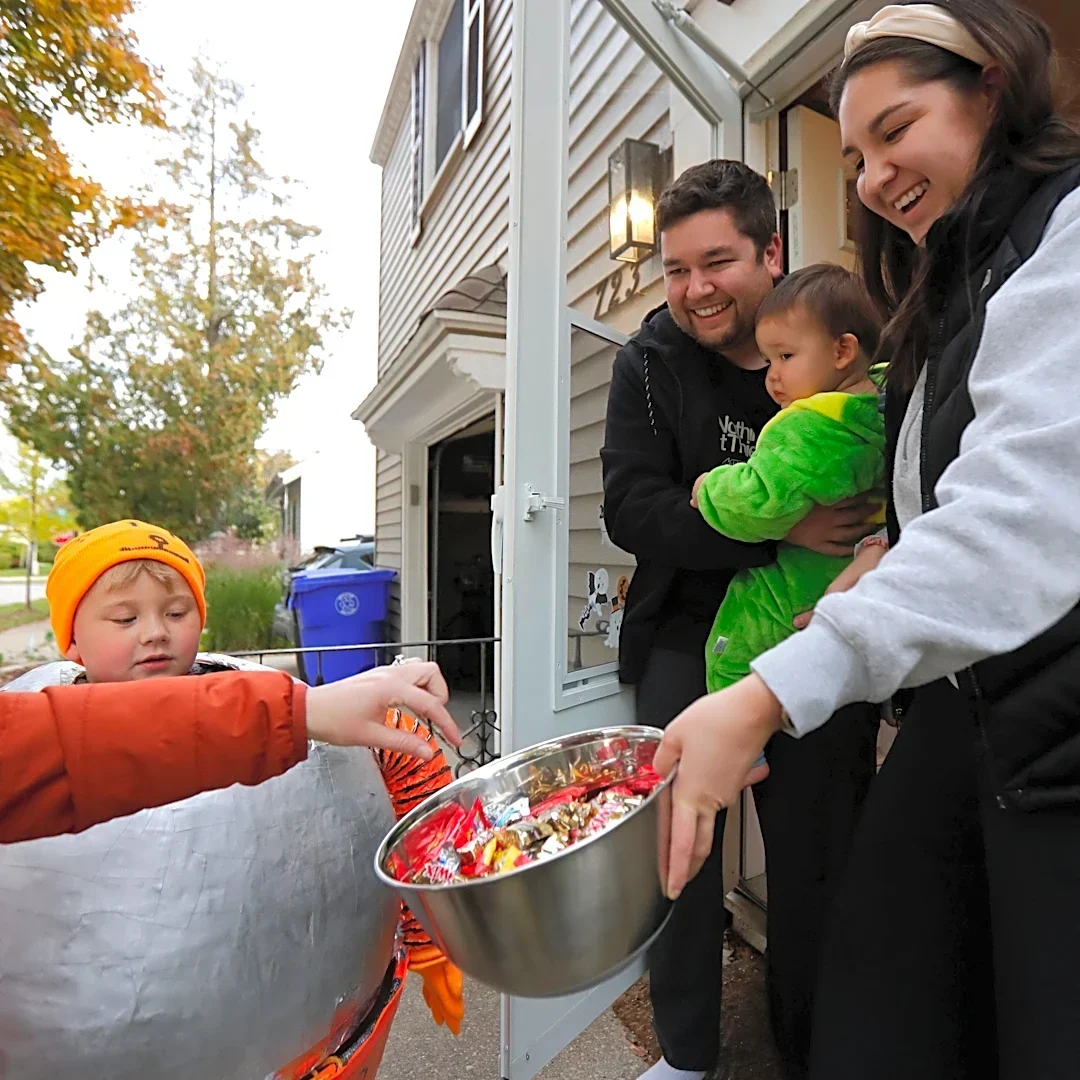 Forget coupons. Tax pros can help you save on Halloween candy