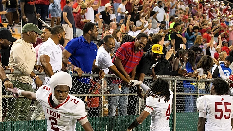 Florida high school ends 28-game losing streak against rival in 2-OT thriller