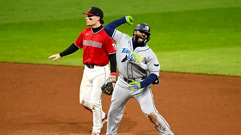 Rays stars come out with season on the line. ALCS is going back to Tampa Bay