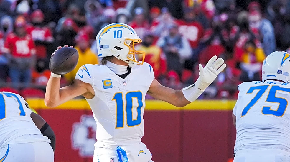 NFL best bets for Week 6 with expert predictions, player props
