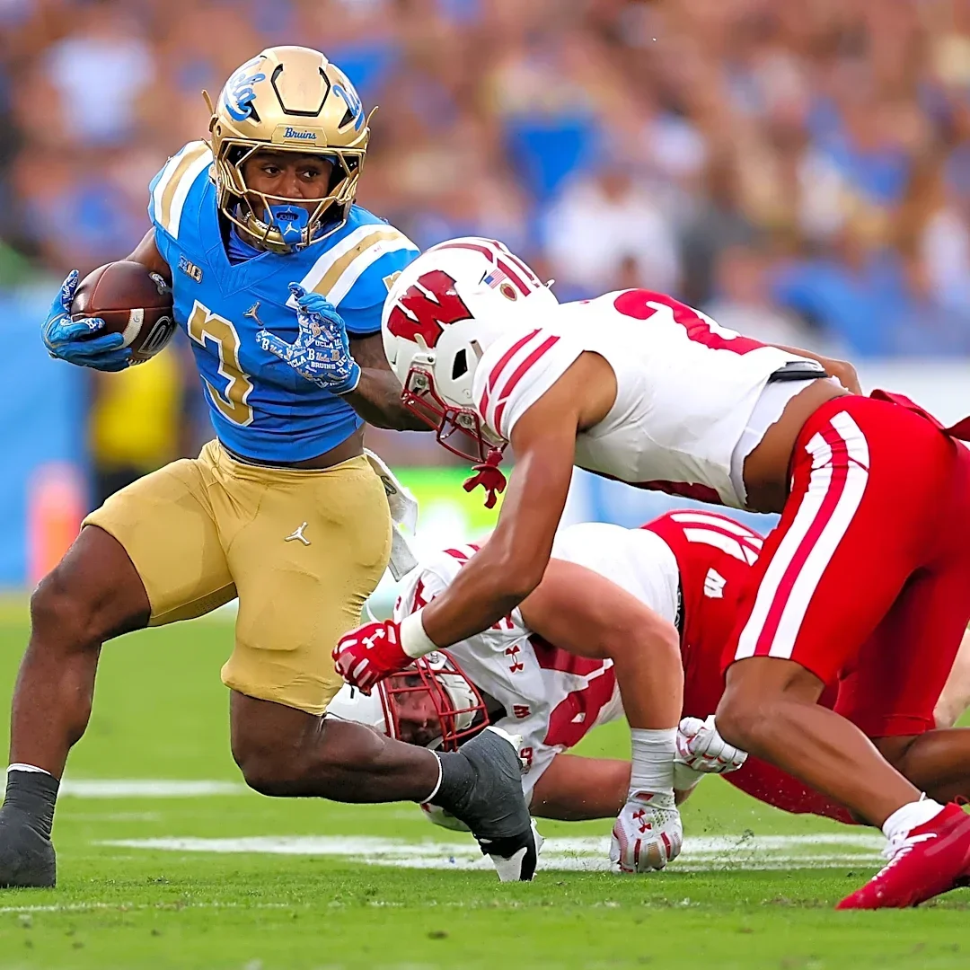 UCLA's resurgence continues. The polls are starting to take notice